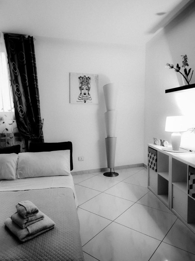 Alina Guest House Palermo Exteriör bild