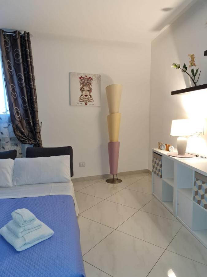 Alina Guest House Palermo Exteriör bild